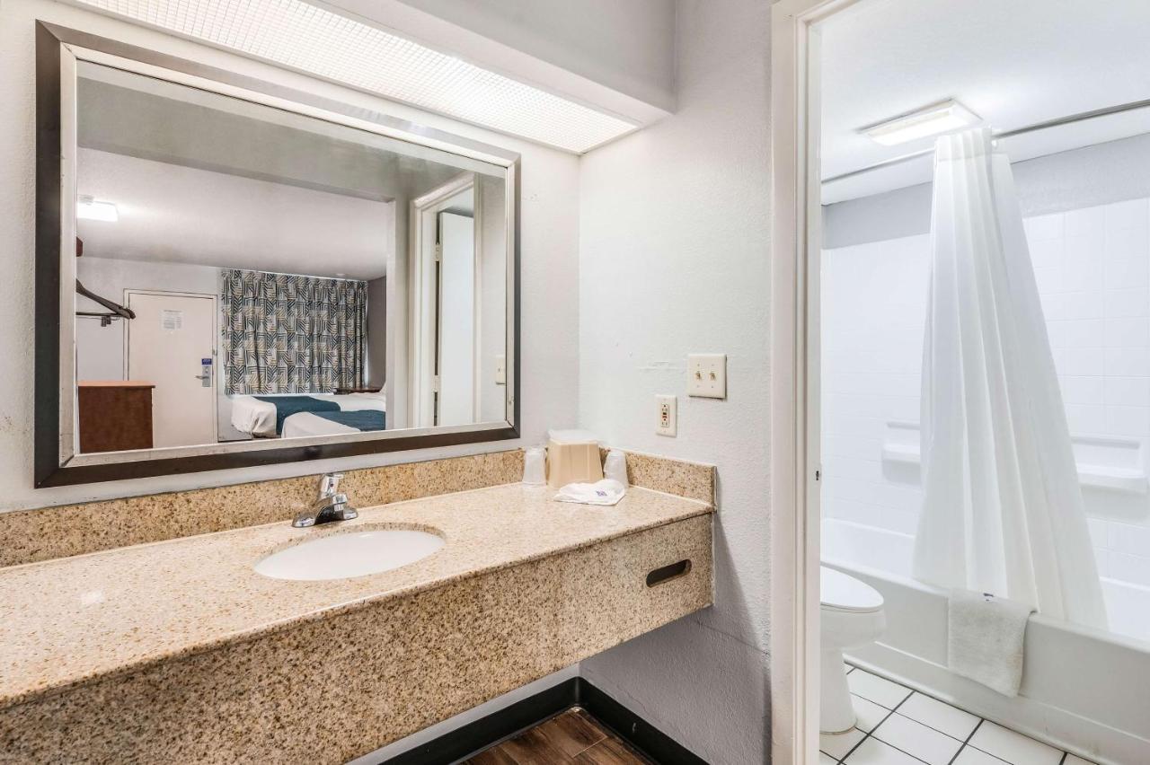 Motel 6-Tupelo, Ms - Downtown エクステリア 写真