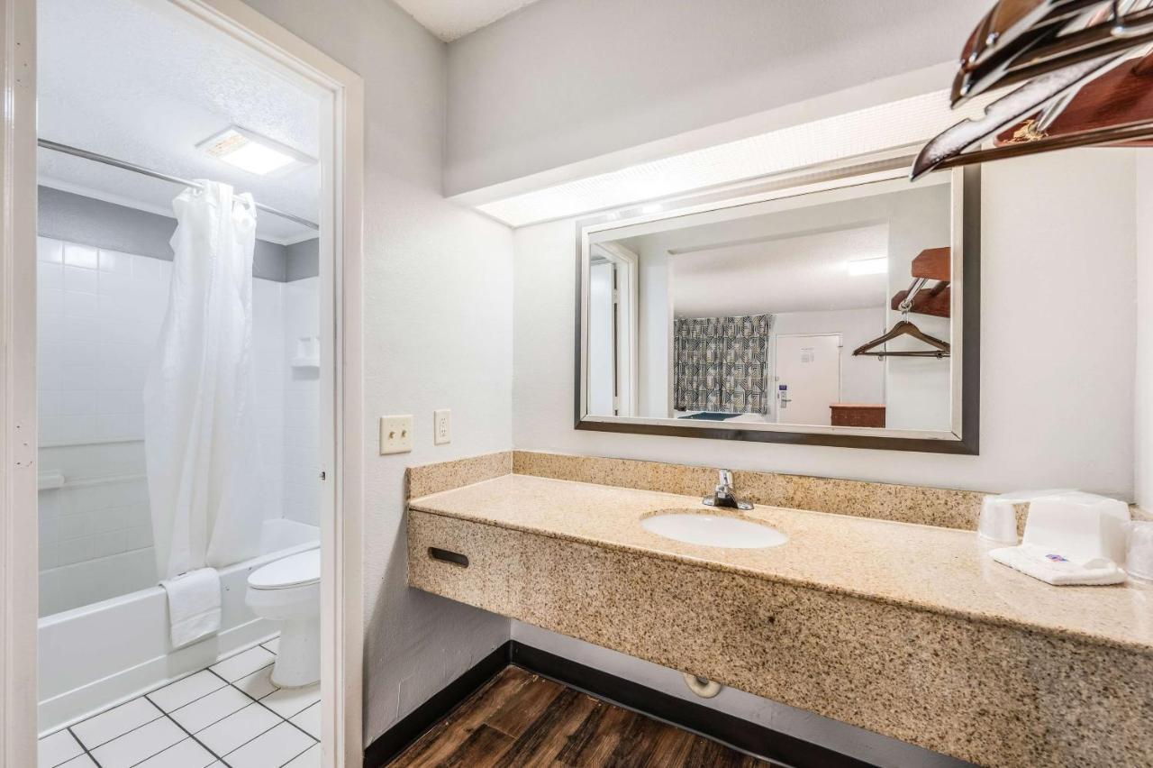 Motel 6-Tupelo, Ms - Downtown エクステリア 写真